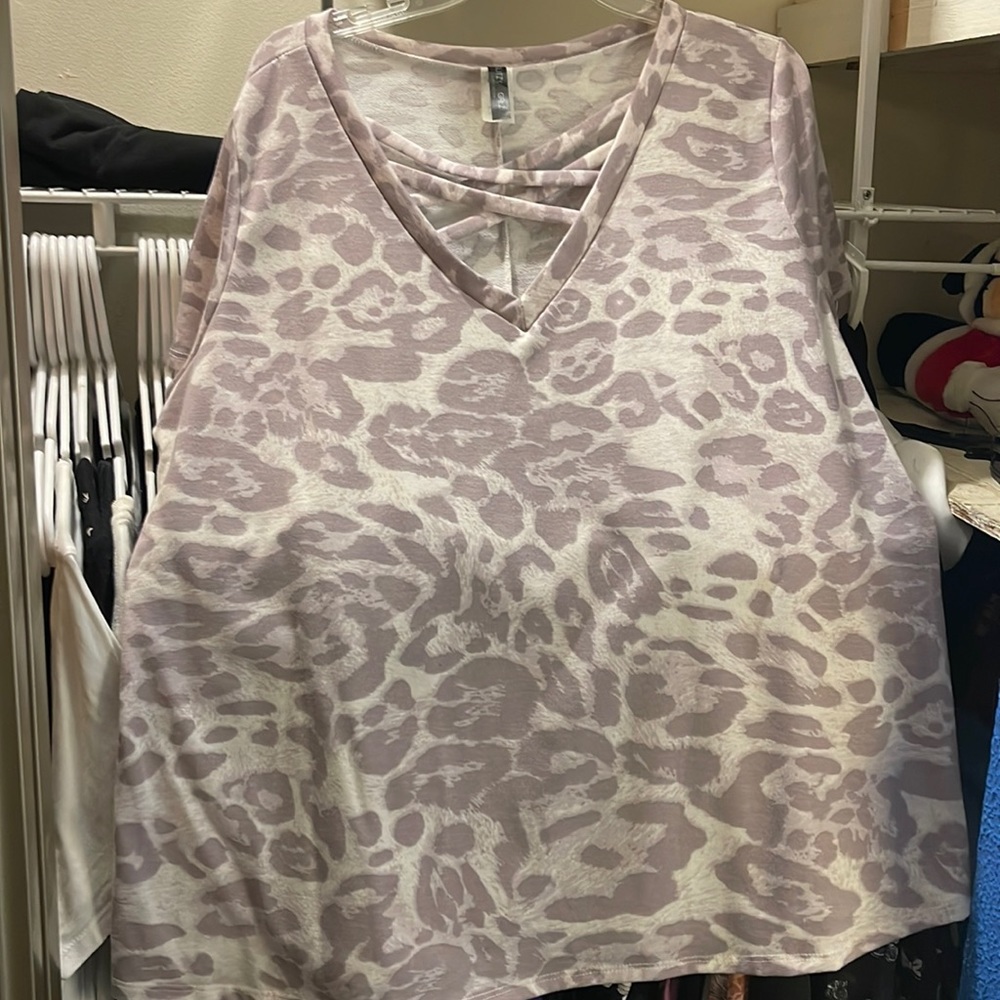 Womens glitzy Girlz tee
